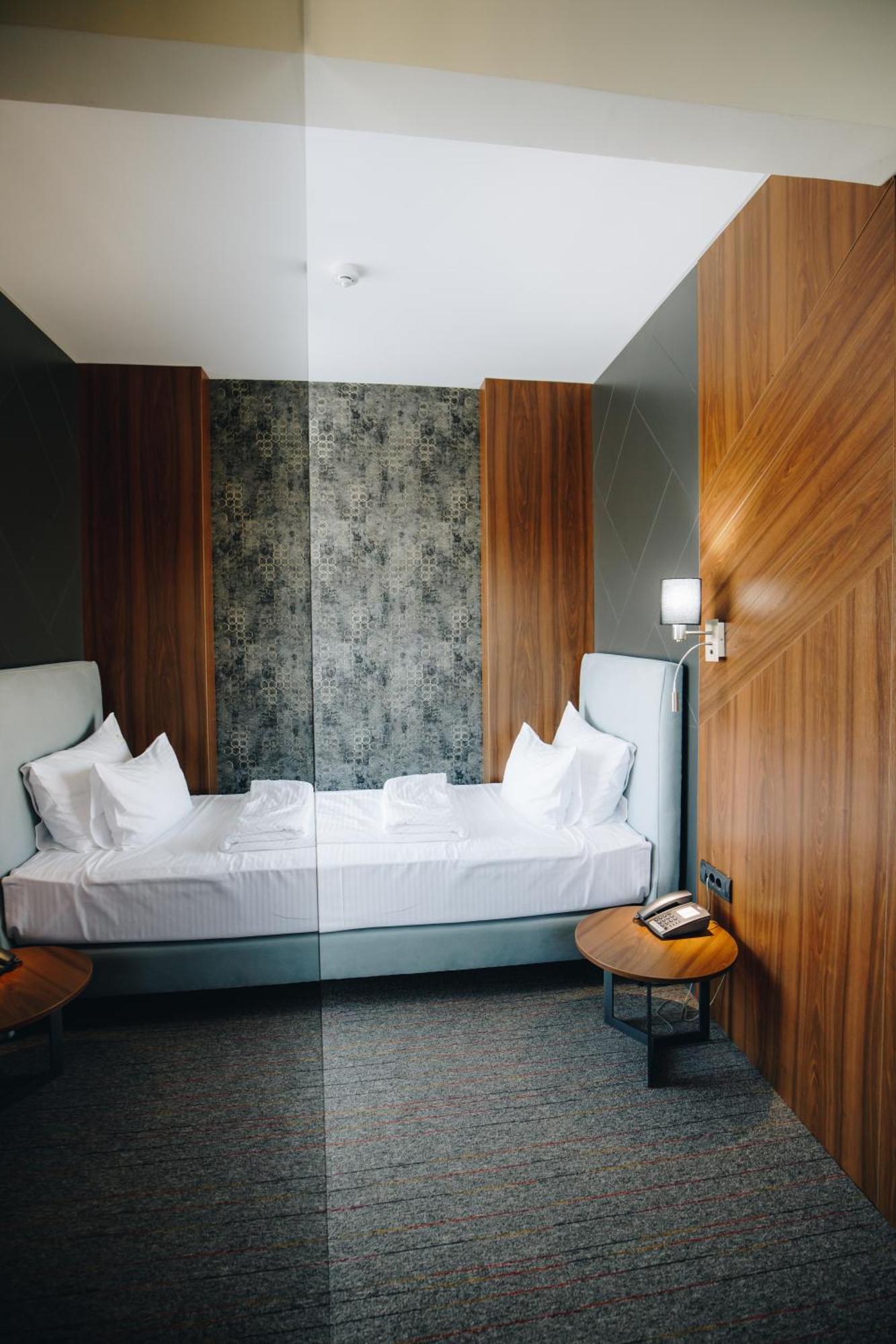 Garni Hotel Radovic Kragujevac Zewnętrze zdjęcie