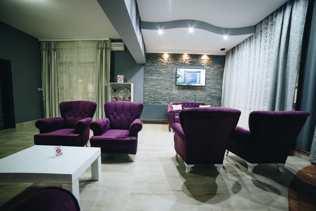 Garni Hotel Radovic Kragujevac Zewnętrze zdjęcie