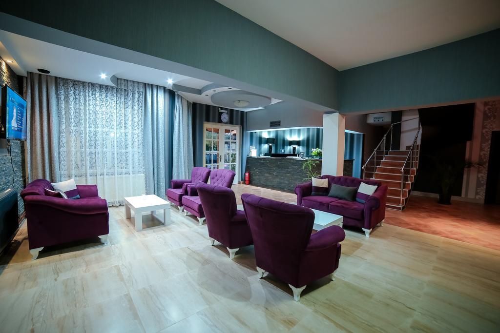 Garni Hotel Radovic Kragujevac Zewnętrze zdjęcie