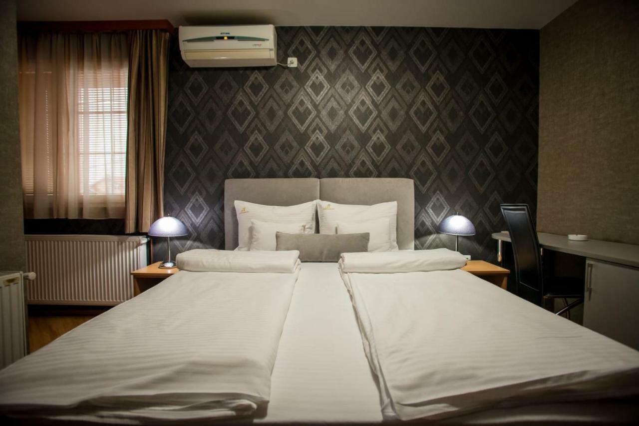 Garni Hotel Radovic Kragujevac Zewnętrze zdjęcie