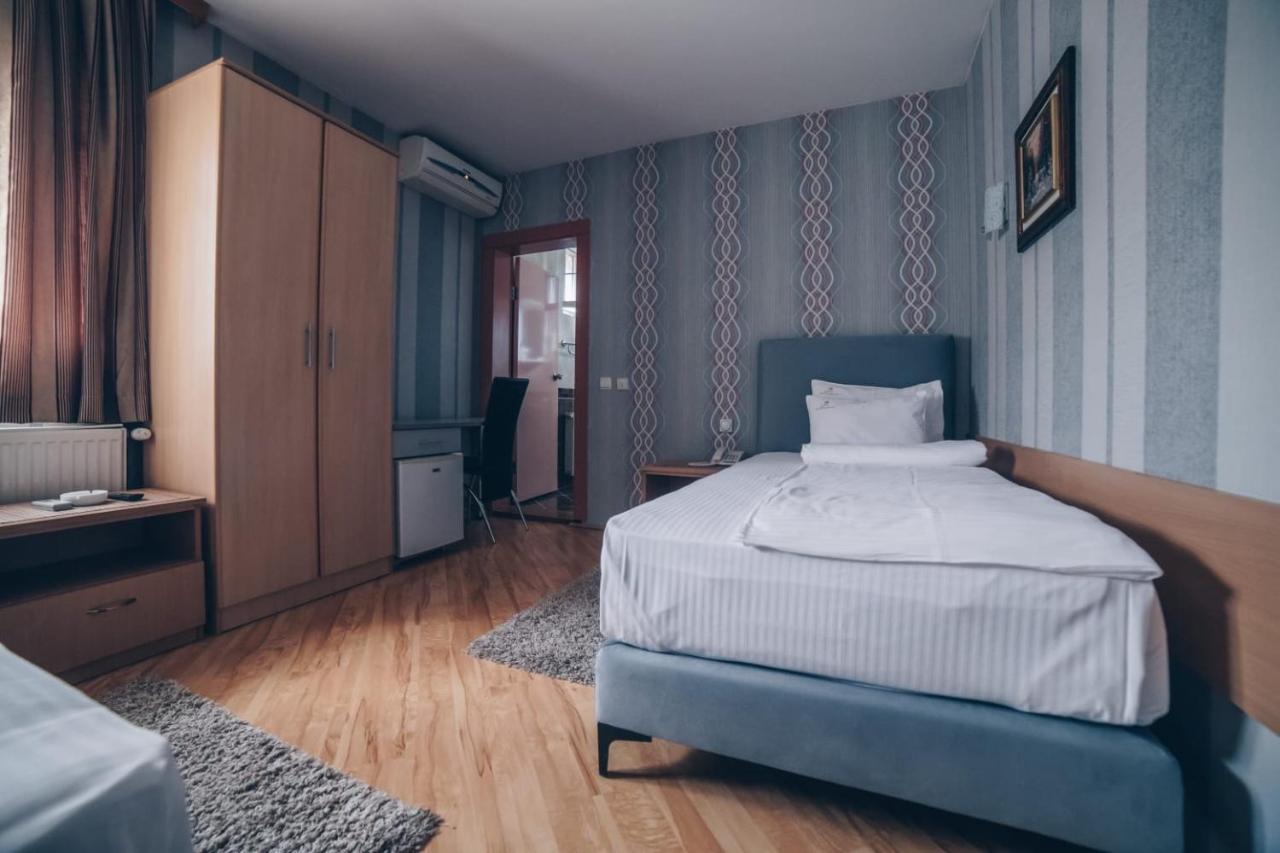 Garni Hotel Radovic Kragujevac Zewnętrze zdjęcie