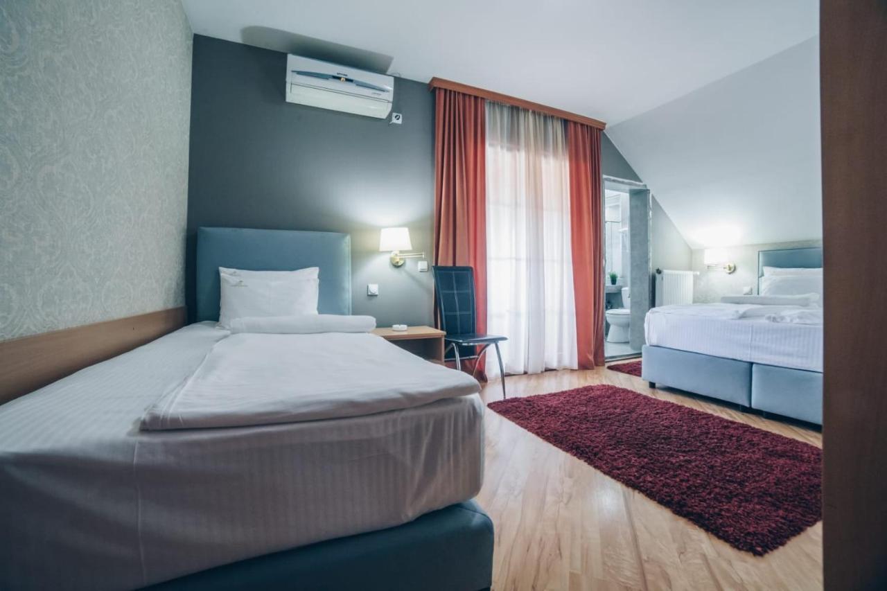 Garni Hotel Radovic Kragujevac Zewnętrze zdjęcie